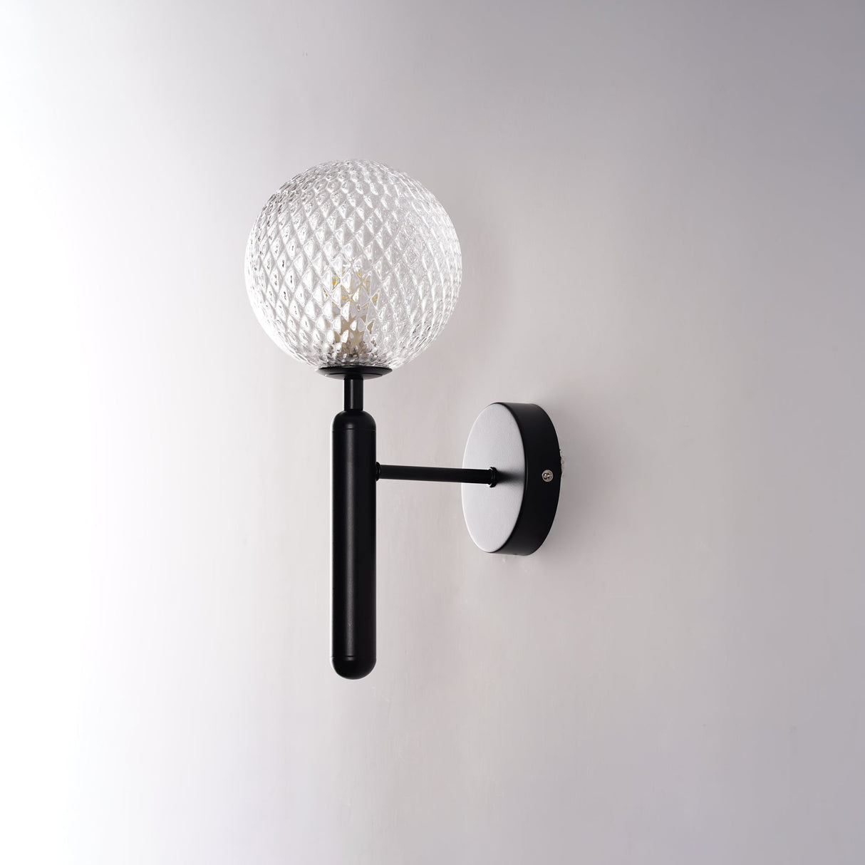 Miira Wall Light