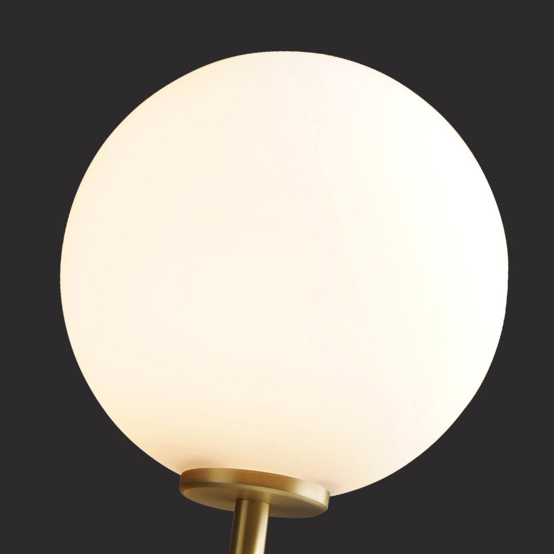 Miira Wall Light