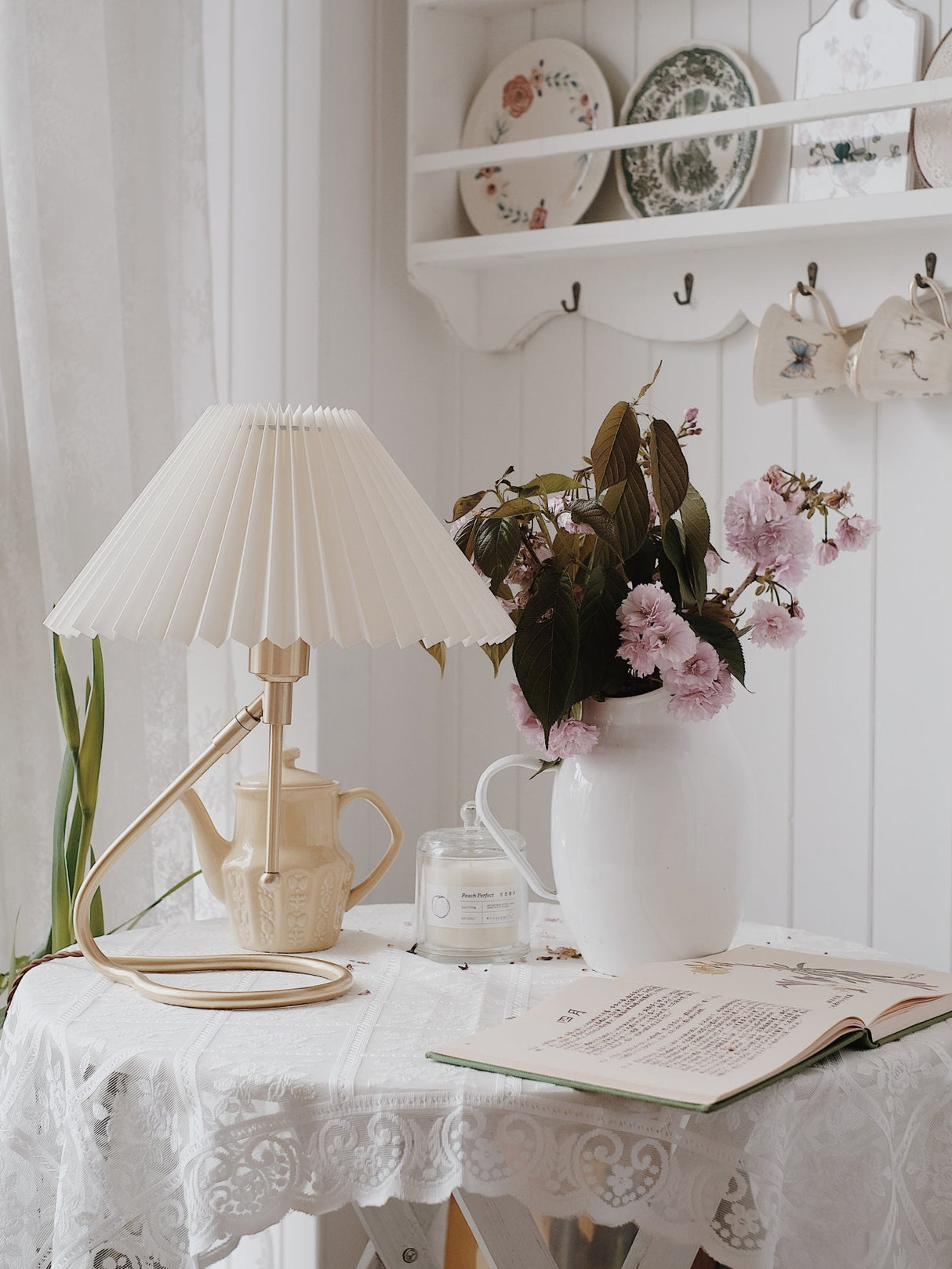 Model 306 Paper Table Lamp
