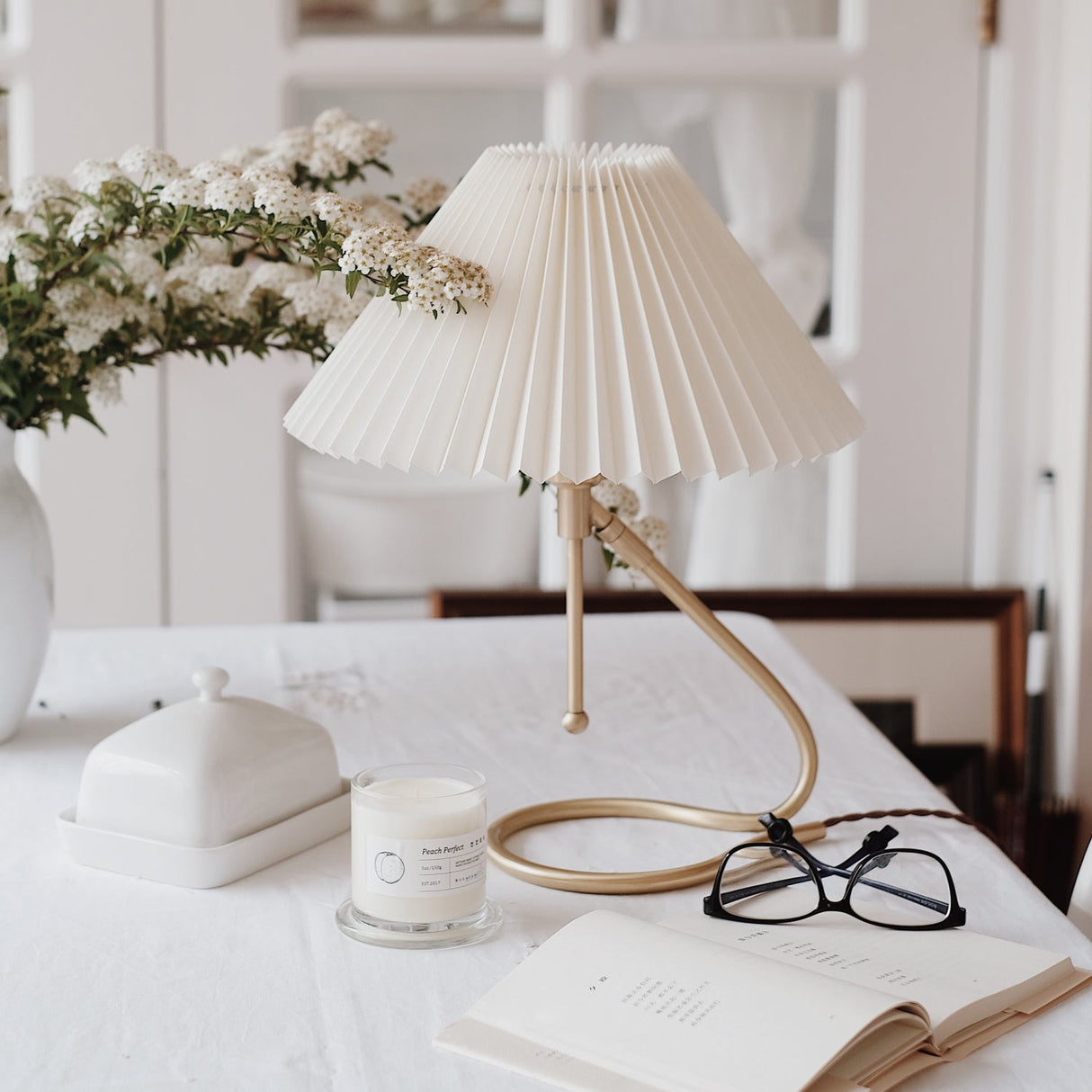 Model 306 Paper Table Lamp