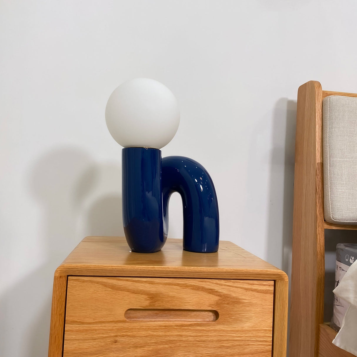 Neotenic Table Lamp