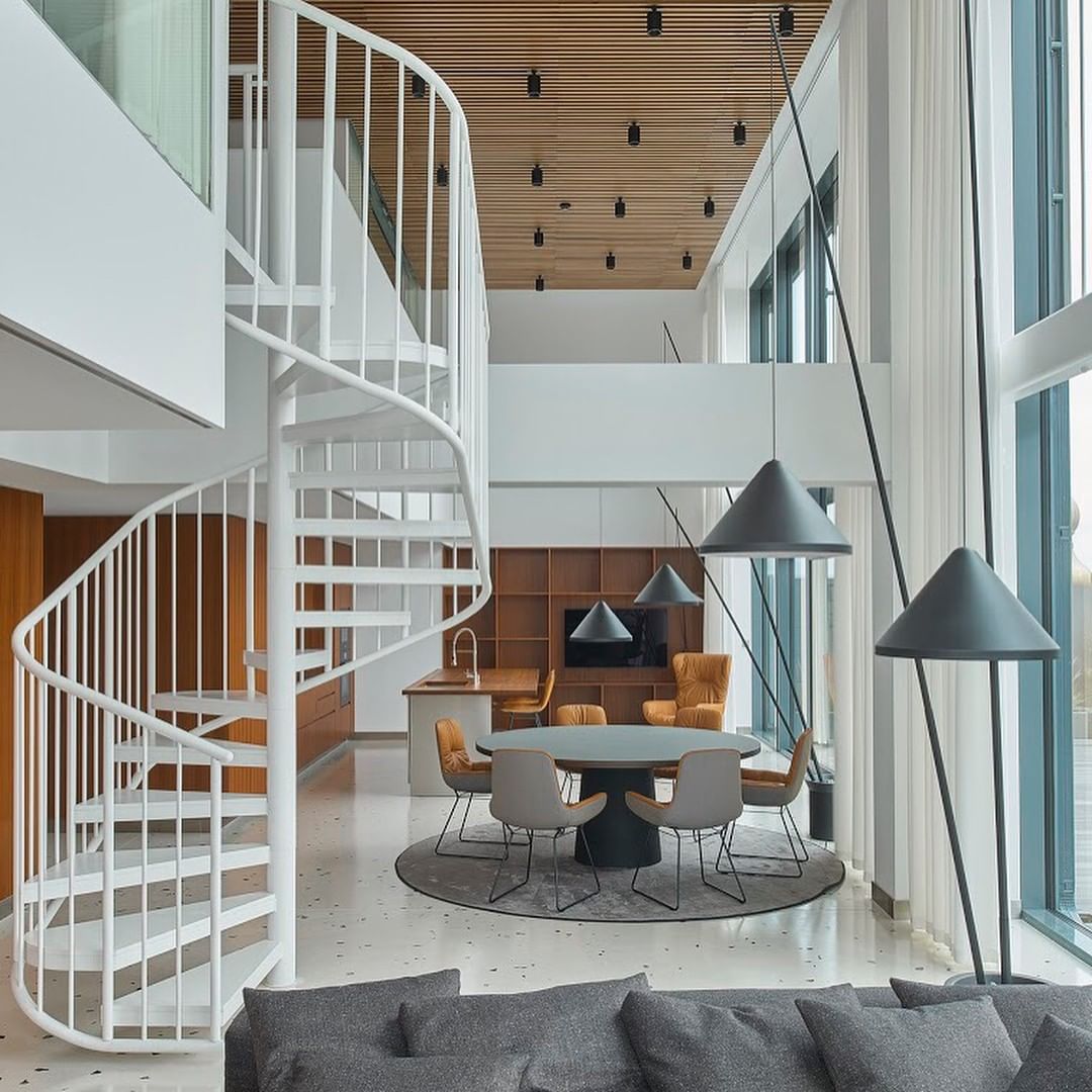 North Floor Lamp