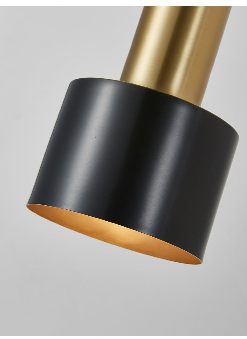 Feature Weight Wall Lamp