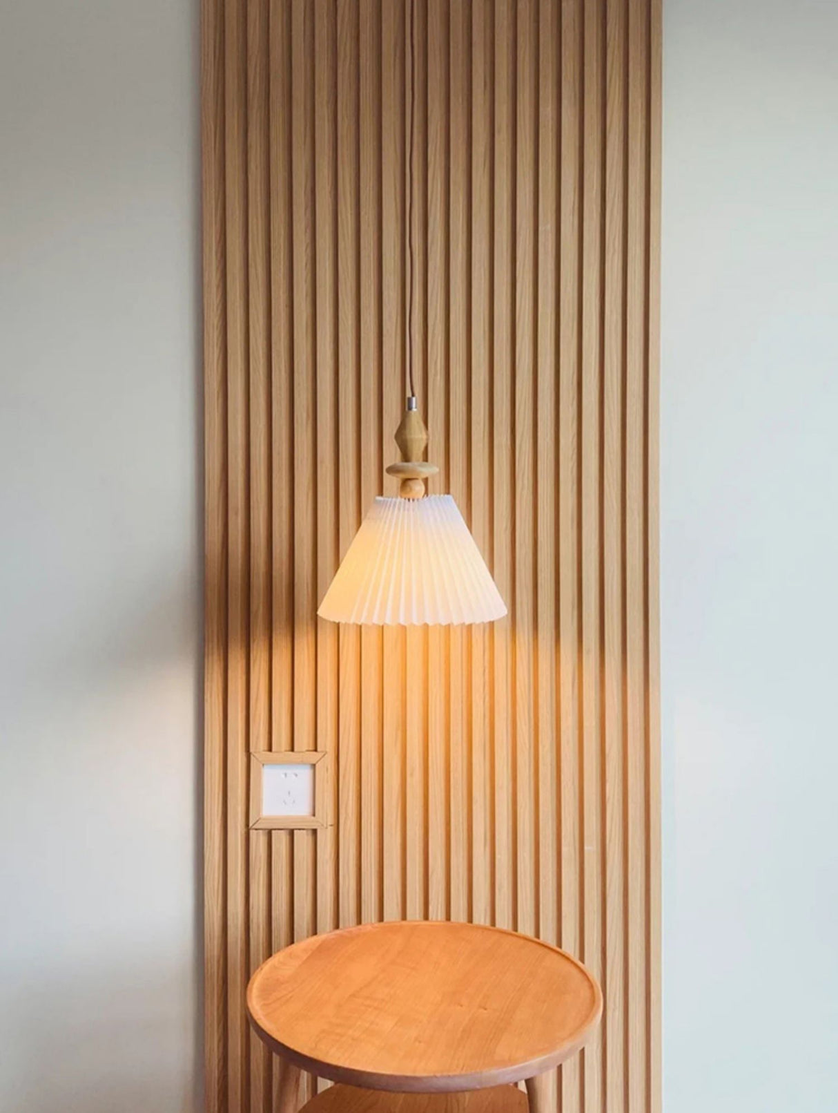 Ballet Pleated Pendant Lamp