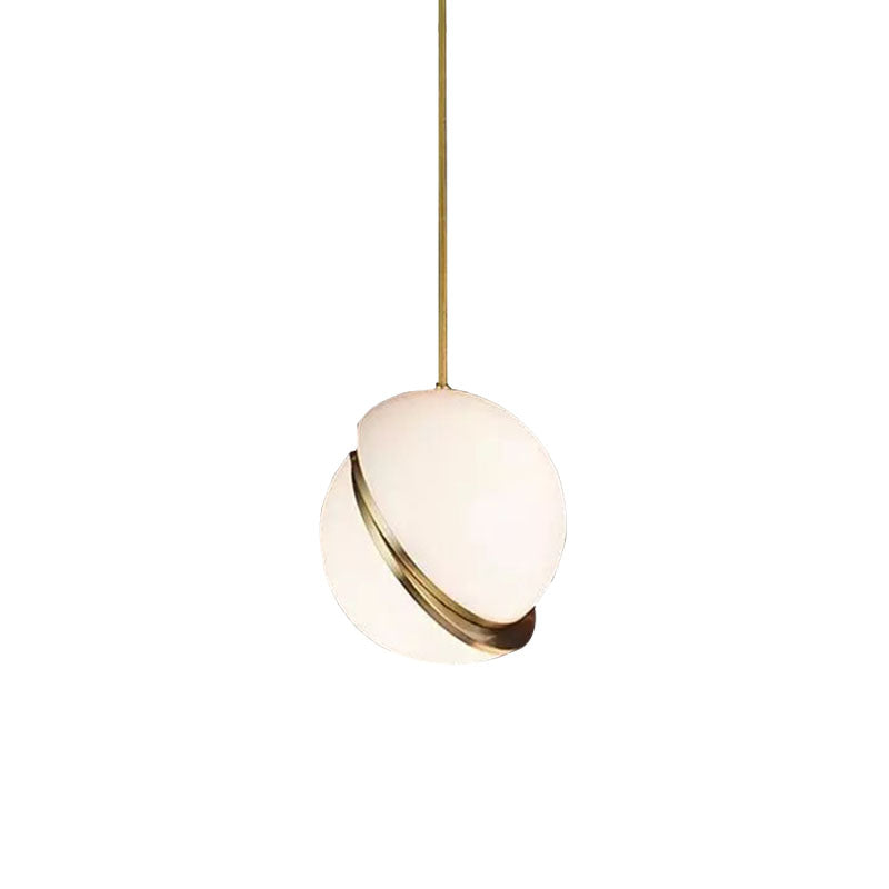 Crescent pendant Lamp