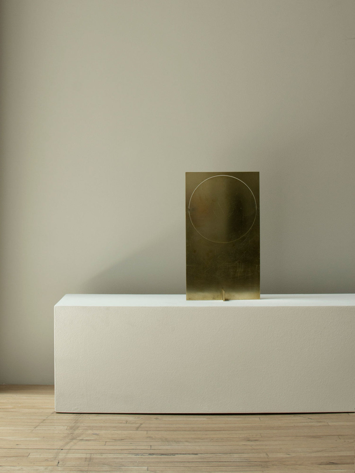 Metallic Reflection Table Lamp