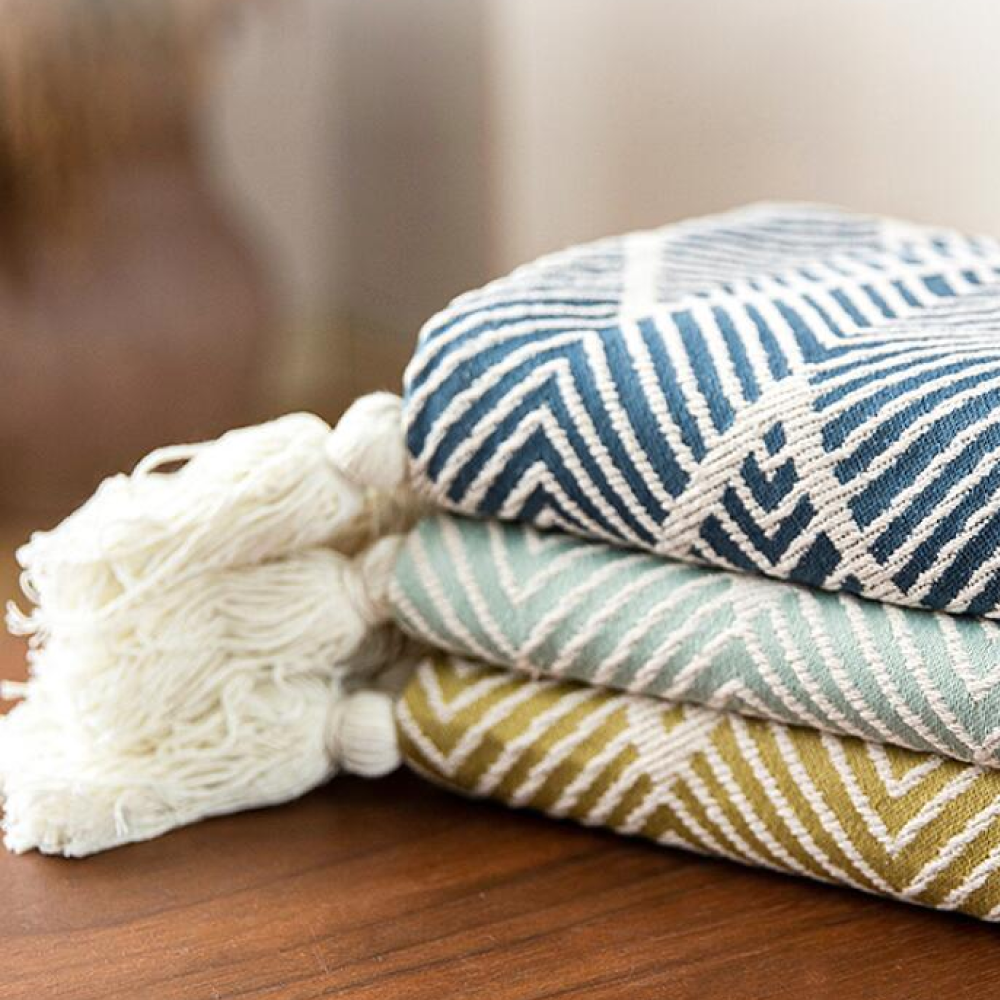 Gustav Jacquard Table Runner With Tassel