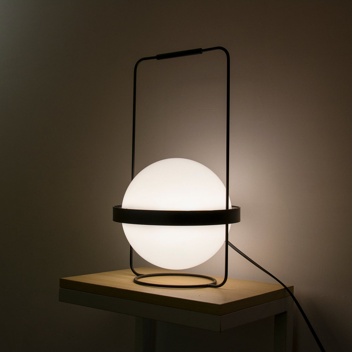 Palma Table Lamp