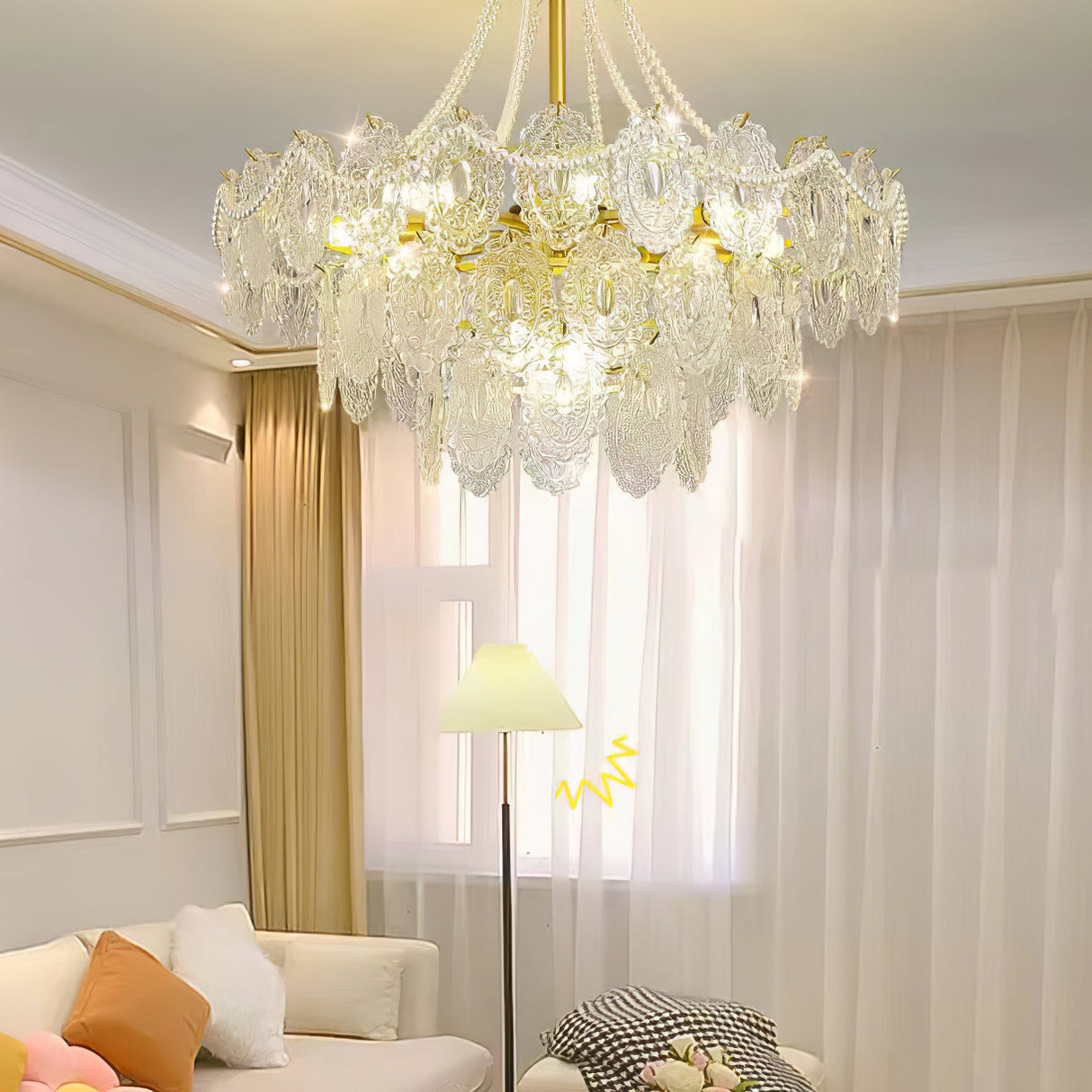 Pearls Glass Chandelier