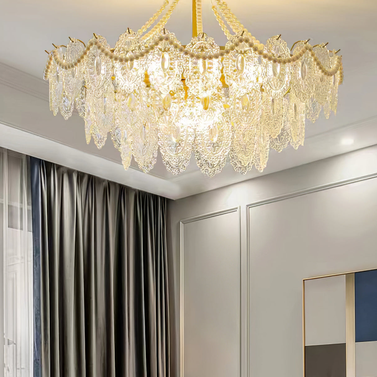 Pearls Glass Chandelier