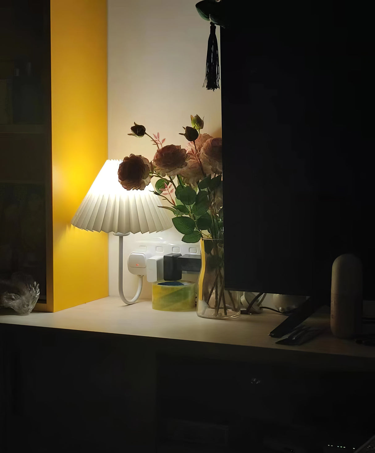 Plug-in Wall Light