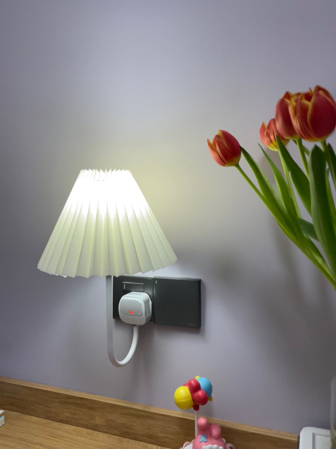 Plug-in Wall Light