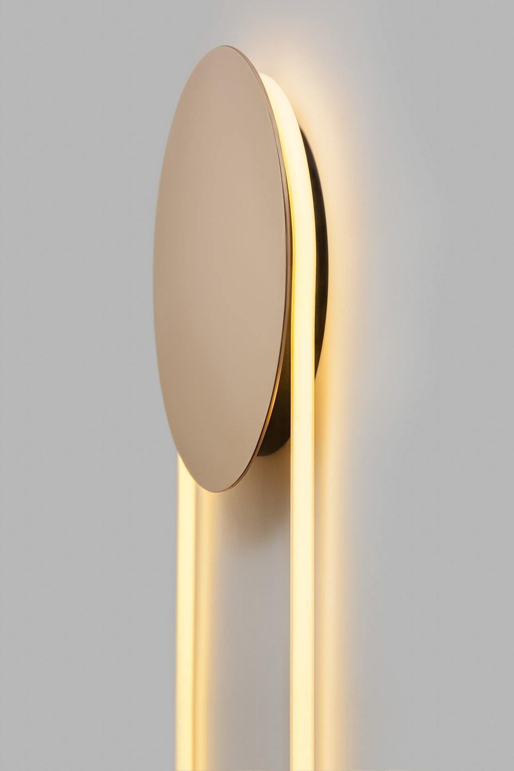 RA Wall Lamp