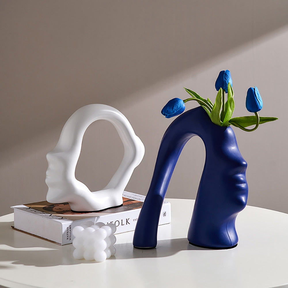 Miona Mind Vases