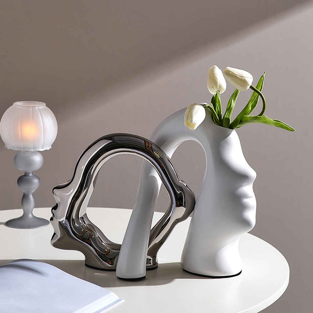 Miona Mind Vases