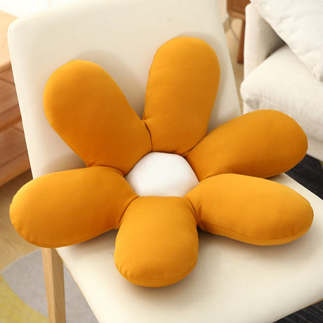 Nordic White Flower Daisy Pillow