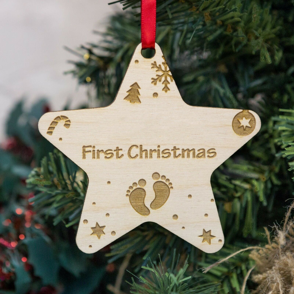 Christmas Ornaments Hanging For Christmas Tree Decorations