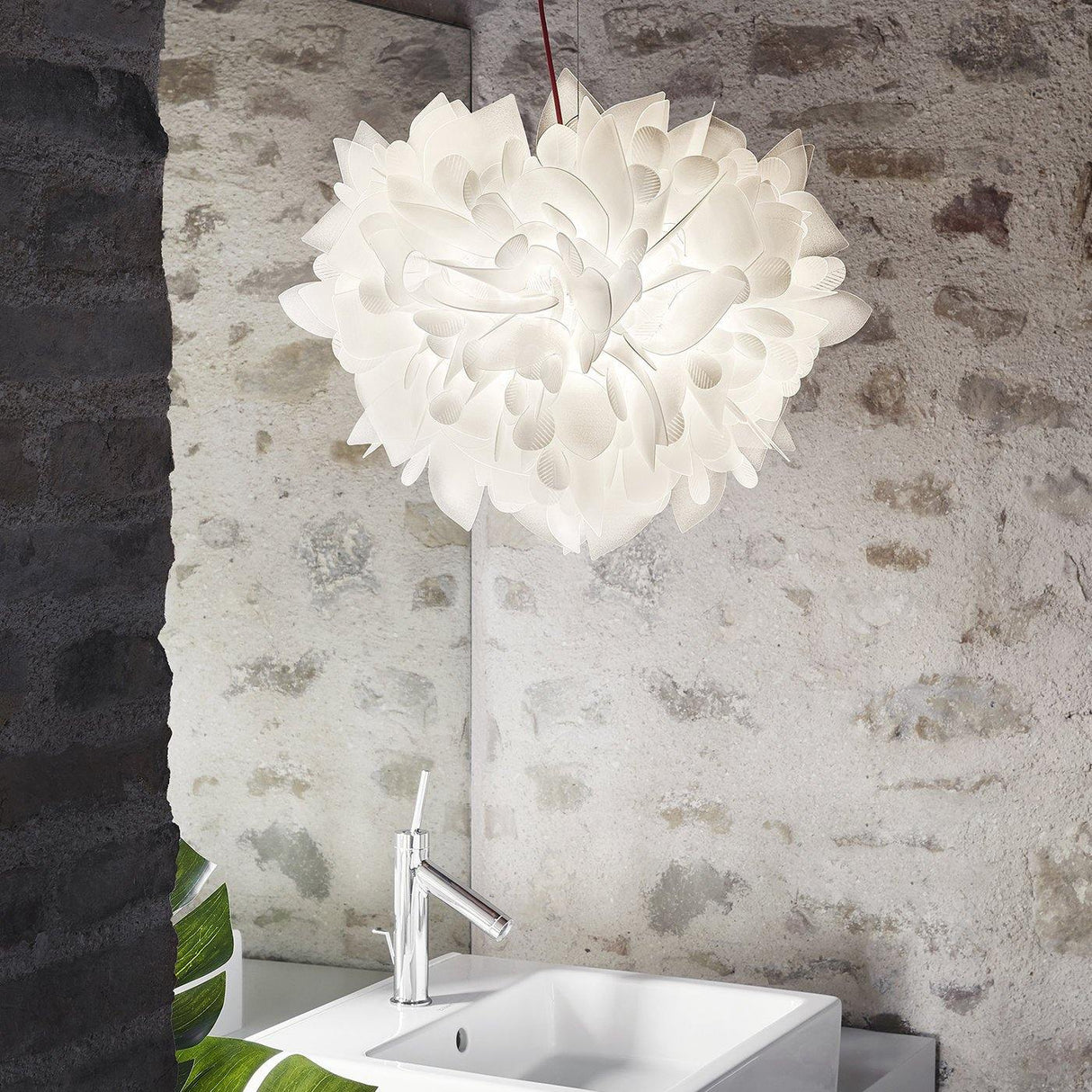 Veli Foliage Pendant Lamp