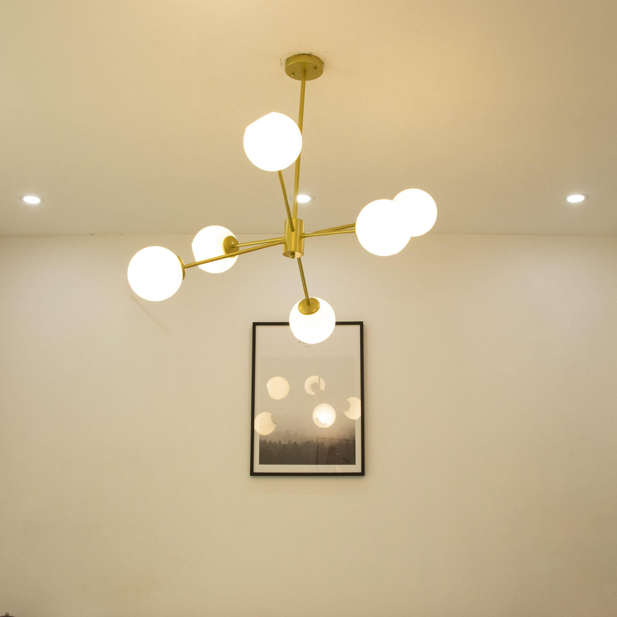 Staggered Glass 6-Light Chandelier