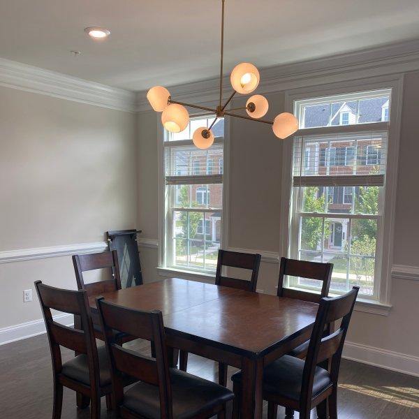 Staggered Glass 6-Light Chandelier