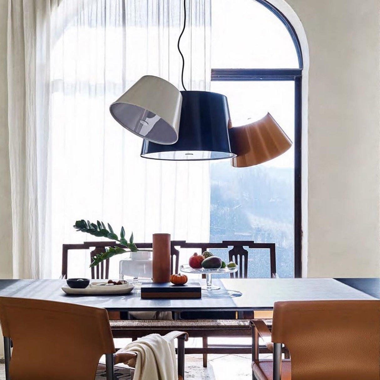 Tam Tam Chandelier