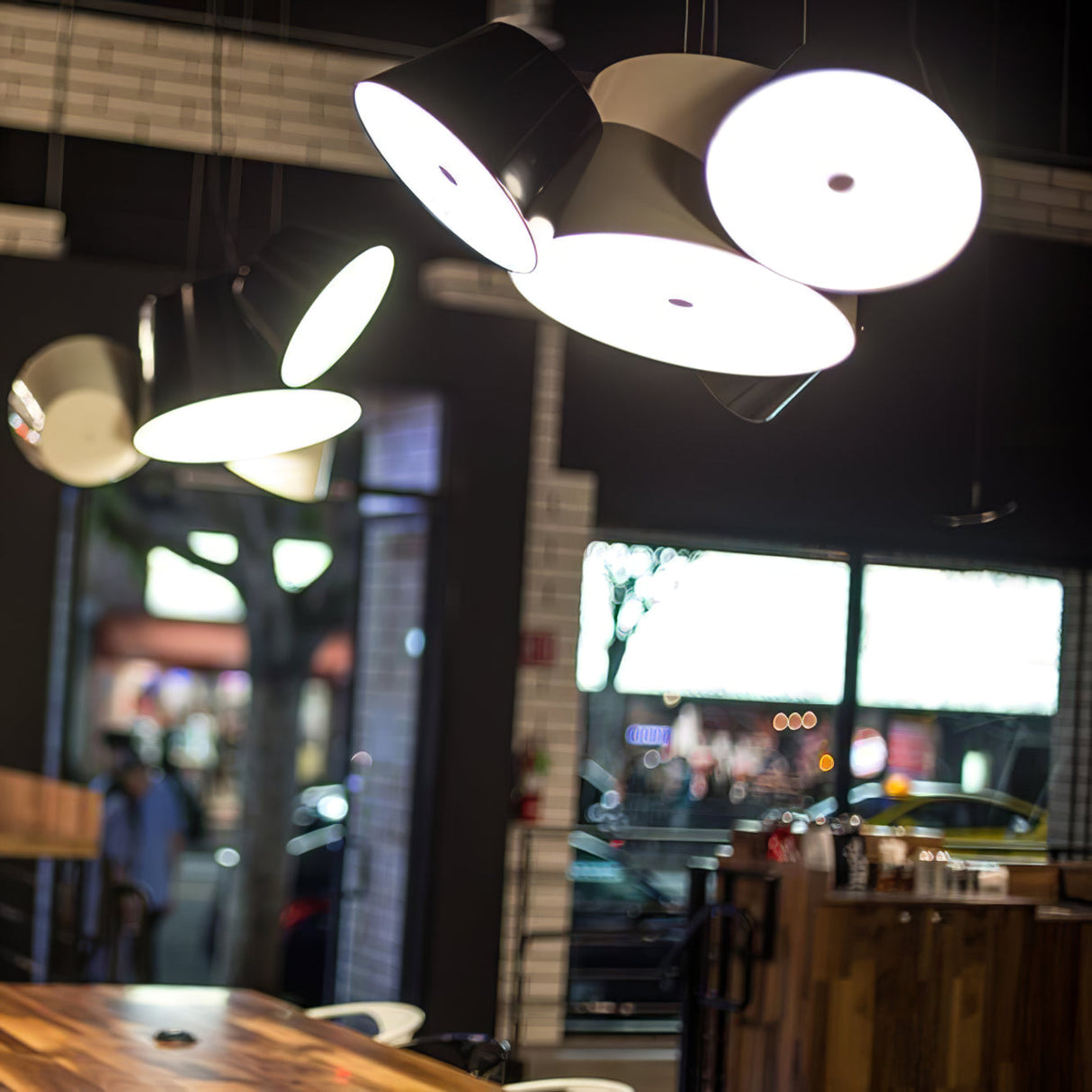 Tam Tam Chandelier