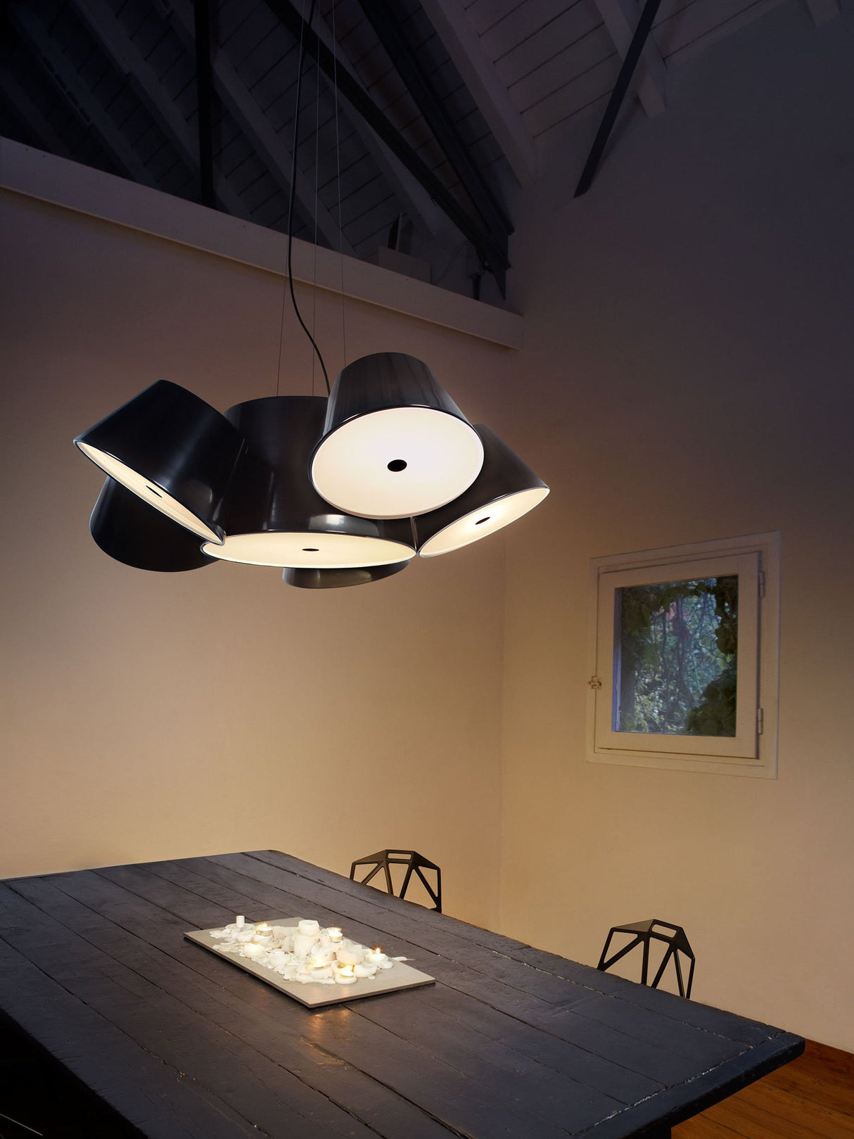 Tam Tam Chandelier