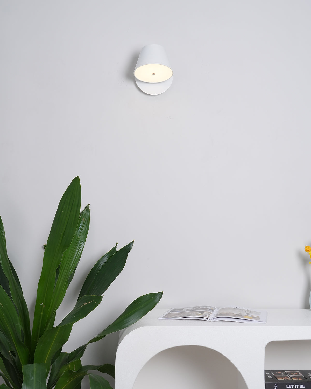 Tam Tam Wall Lamp