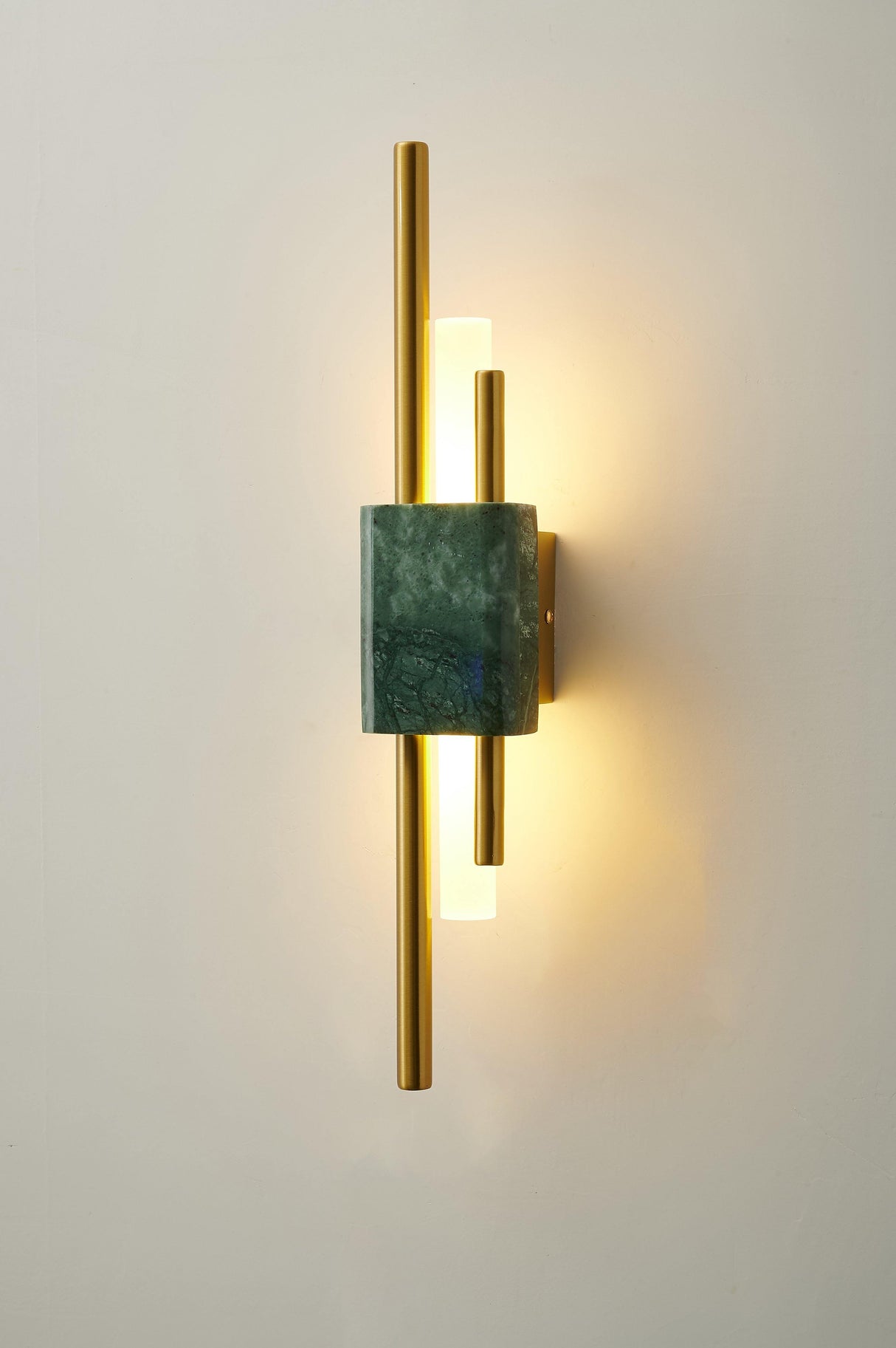 Tanto Wall Light