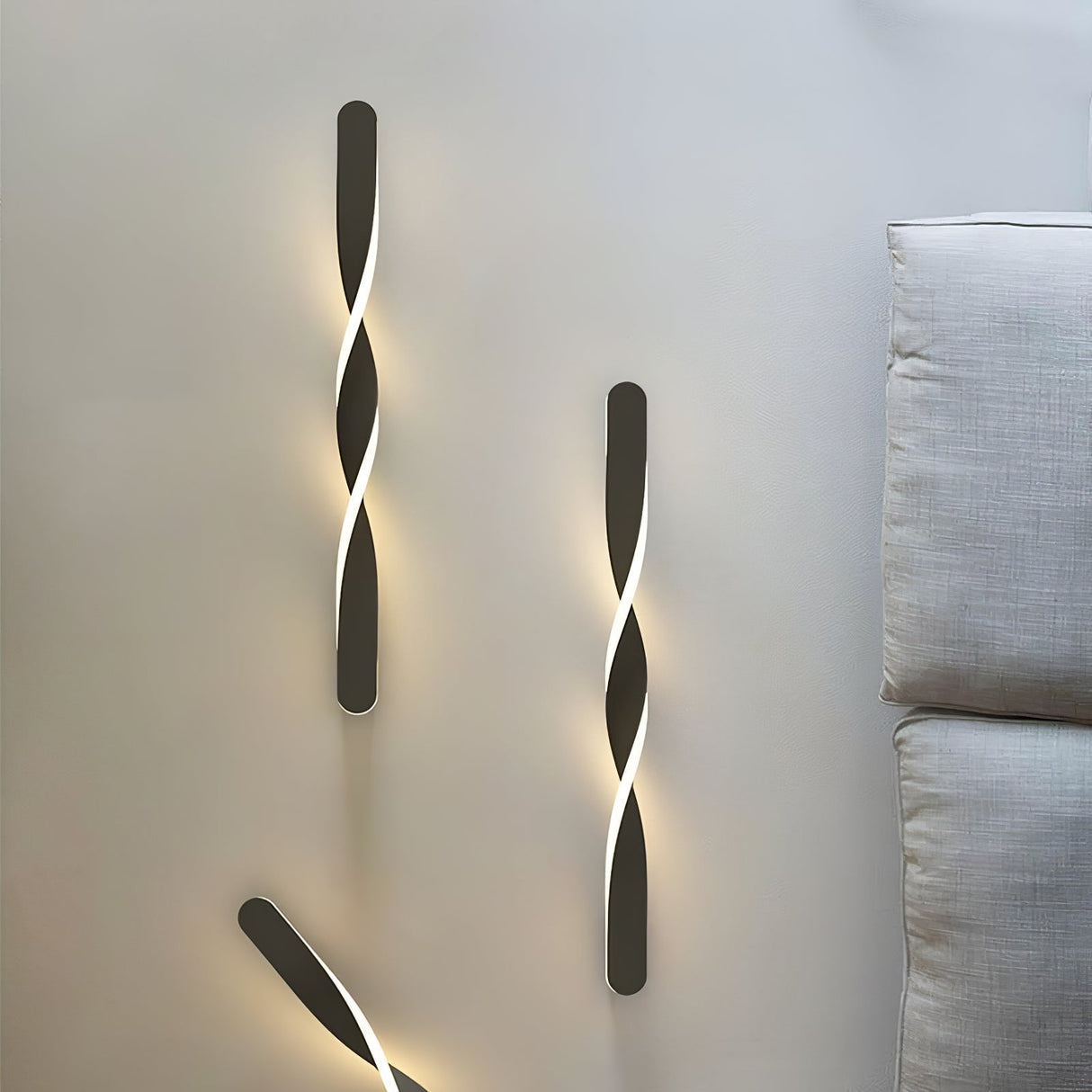 Twisted LED Wall Light