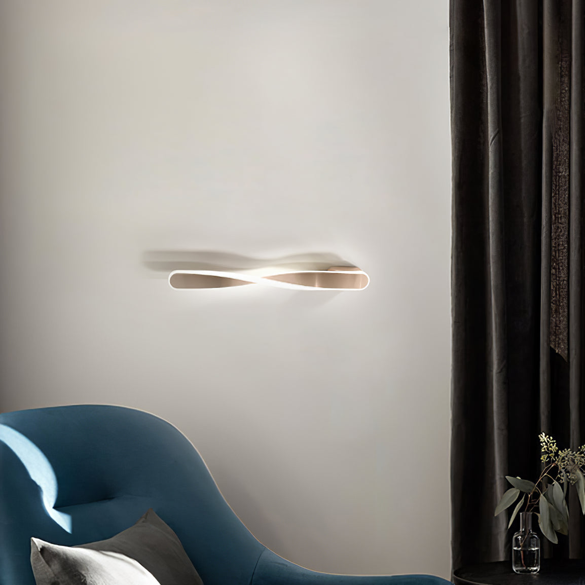 Twisted LED Wall Light