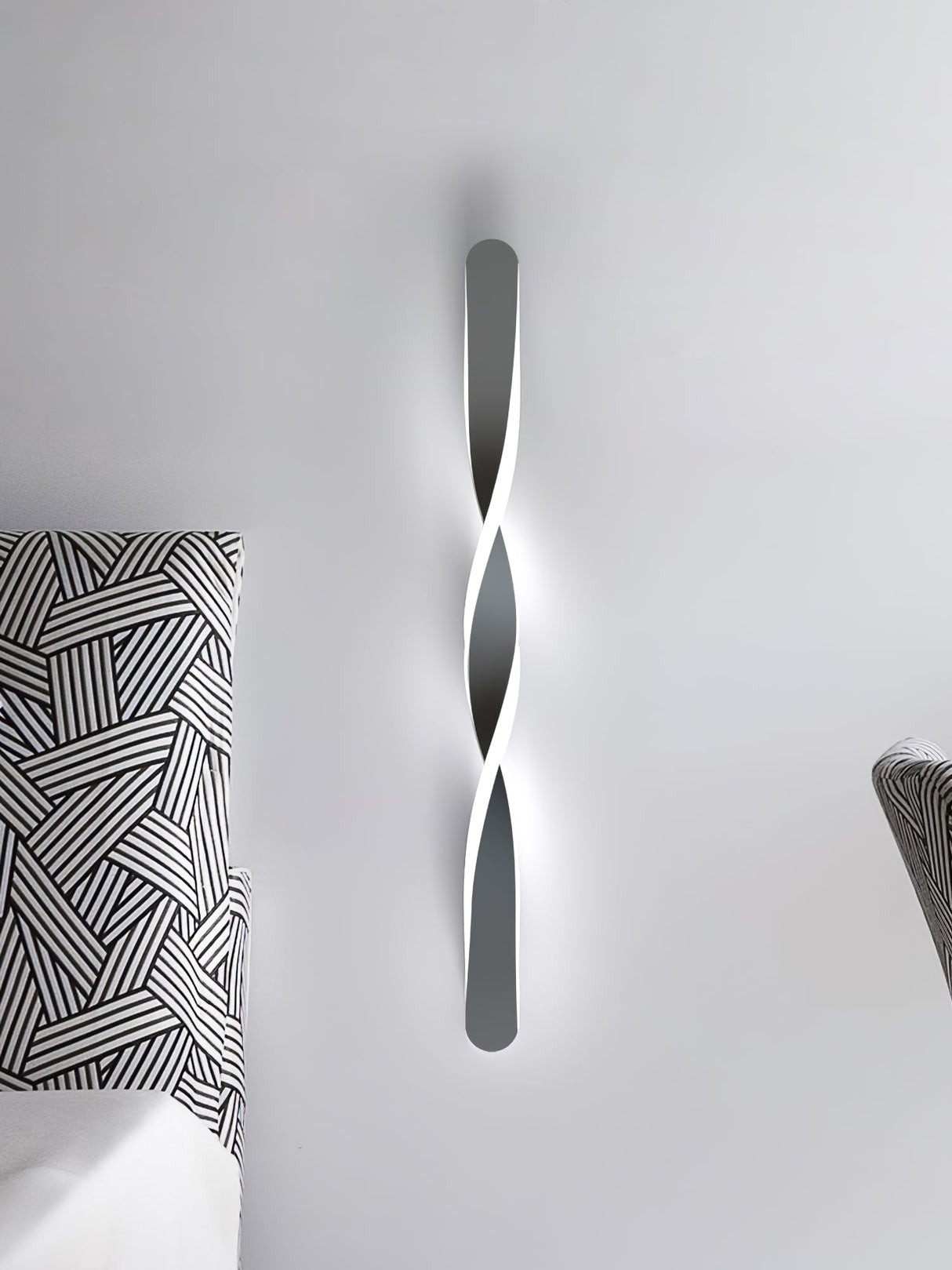 Twisted LED Wall Light