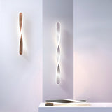Twisted LED Wall Light
