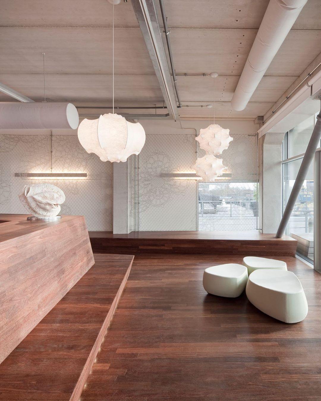 Viscontea Suspension Lamp