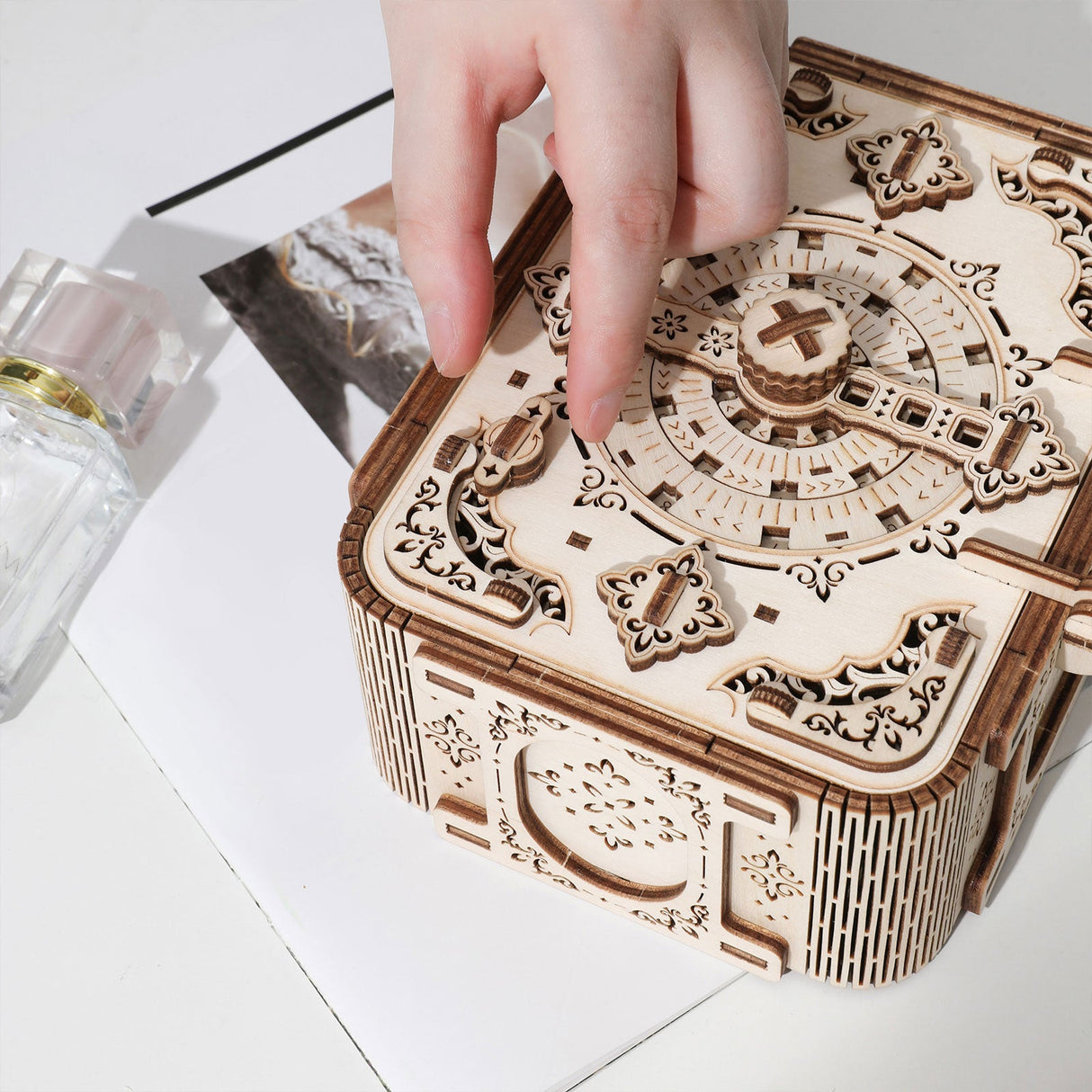 3D Wooden Treasure Box Puzzles