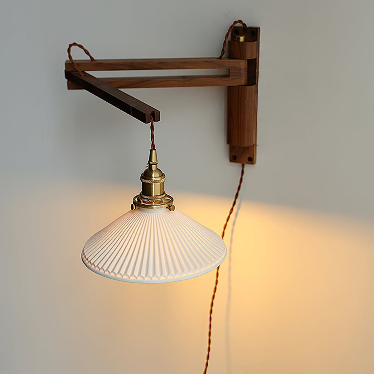 Walnut Telescopic Wall Lamp