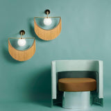 Wink Wall Lamp