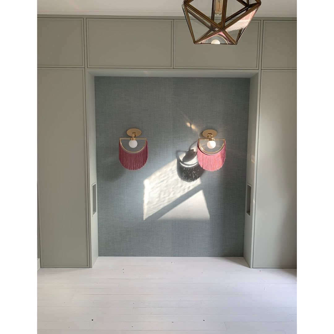 Wink Wall Lamp