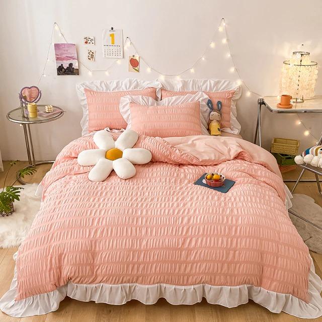 Girls pom hotsell pom bedding