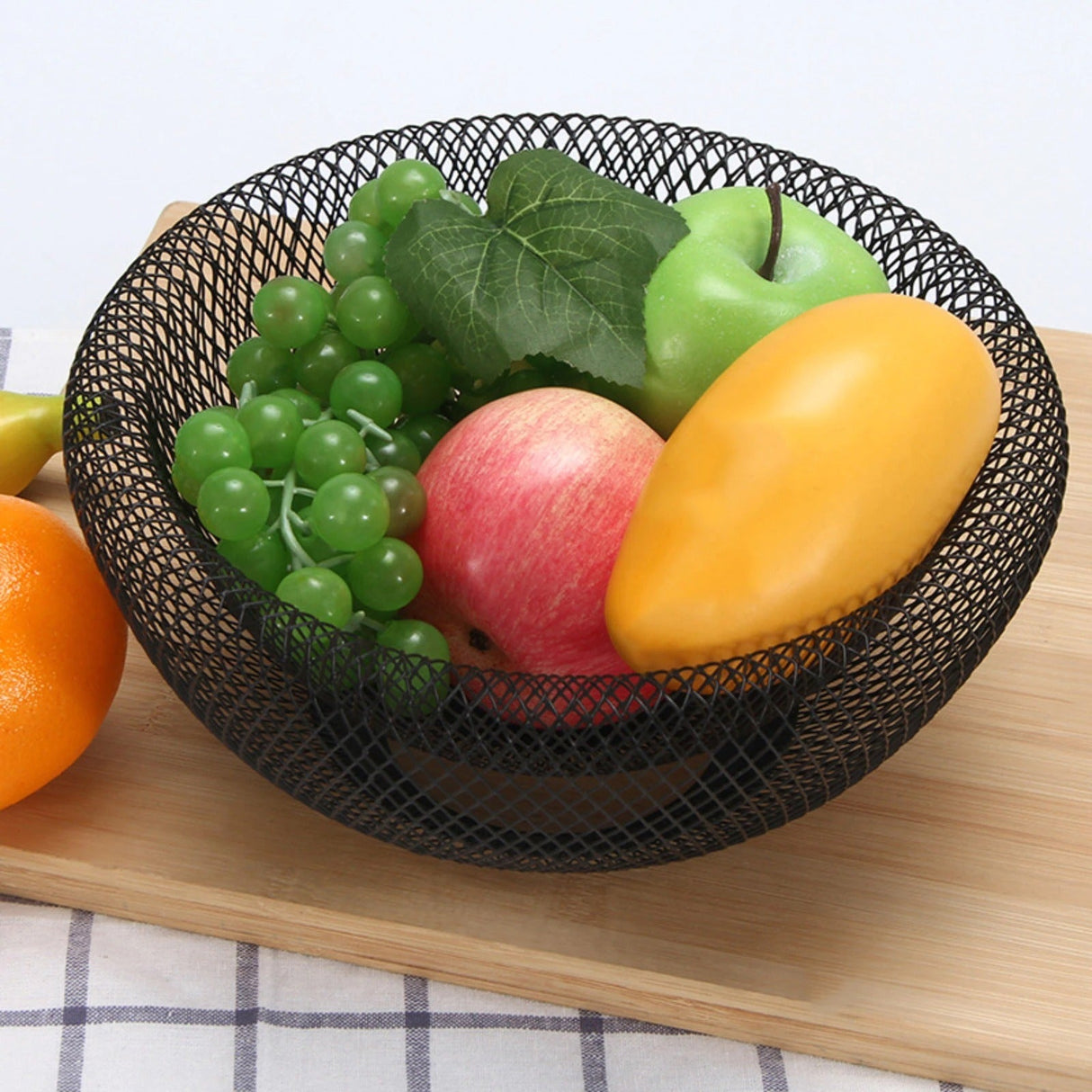 Alexie Artsy Fruit Bowl