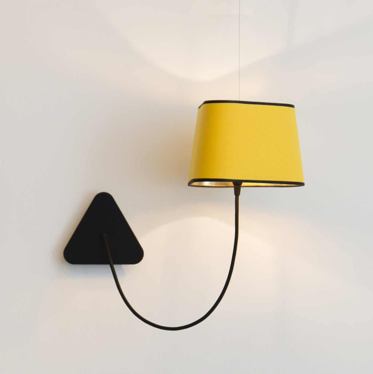 Petit Nuage Wall Lamp