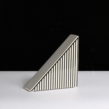 Bentali Black and White Ceramic Collection