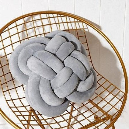 Complexity Knot Pillow