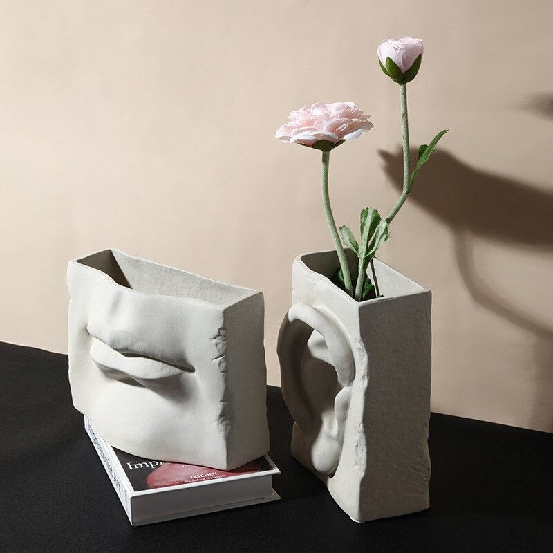 Felton Facial Vases