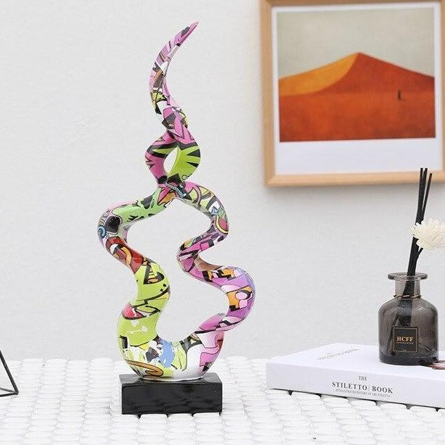 Georgie Grafitti Statue