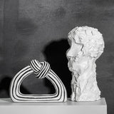 Modani Modern Knot Statue
