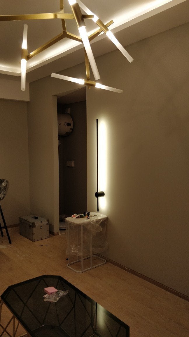 Nordic Minimalist Straight Stylish Wall Lamp