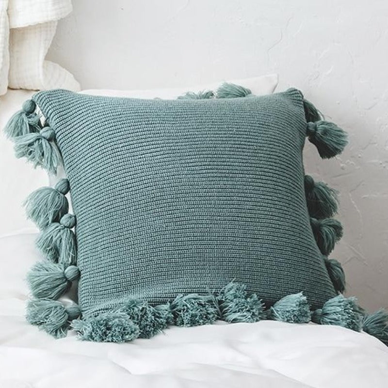 The Deluxe Tassel Knitted Pillow Cover