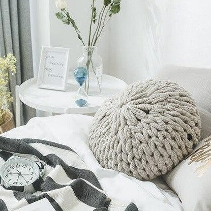 Yana Round Comfy Cushion