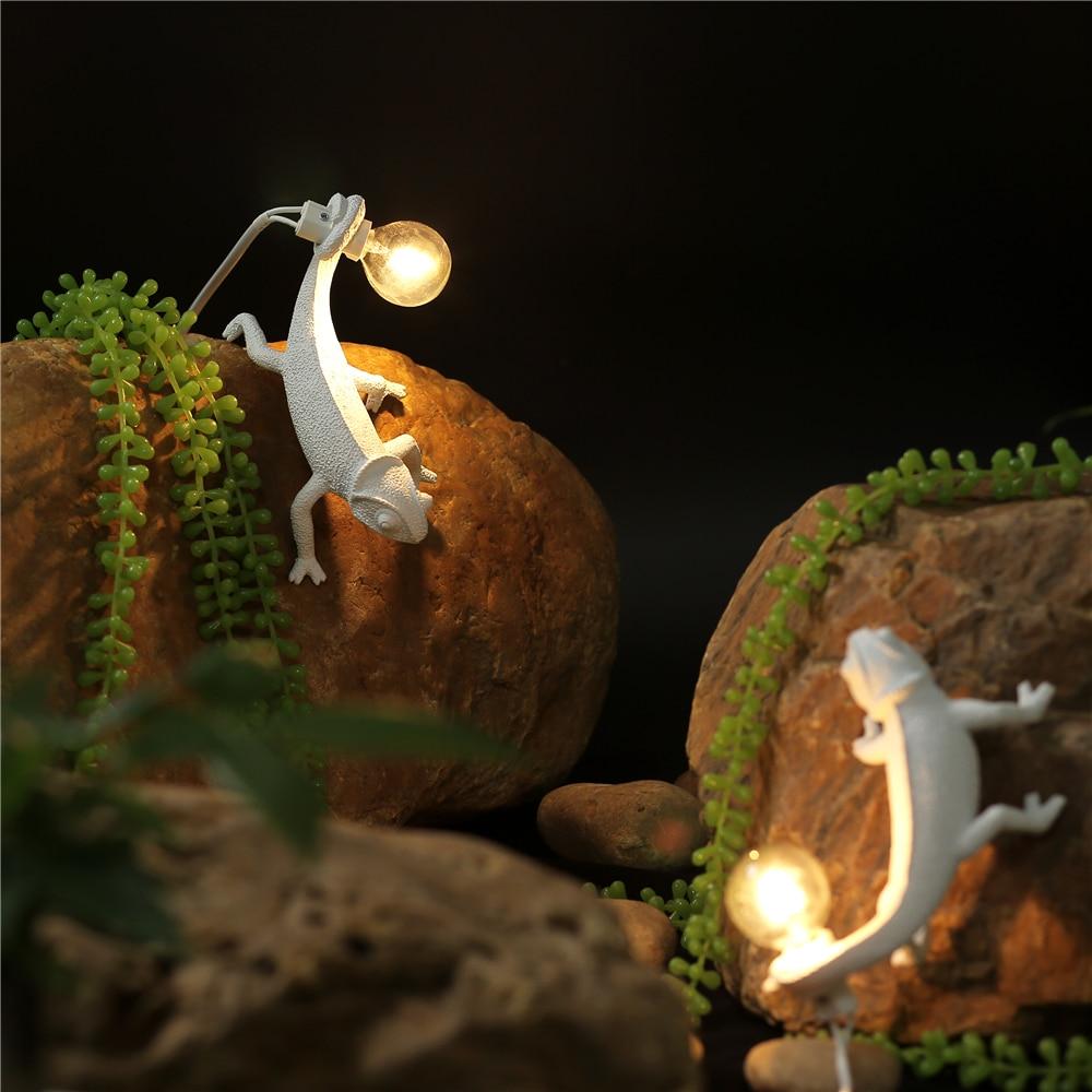 Chameleon - Modern Table Lamp